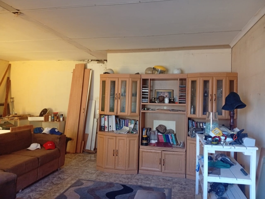 4 Bedroom Property for Sale in Uitenhage Central Eastern Cape